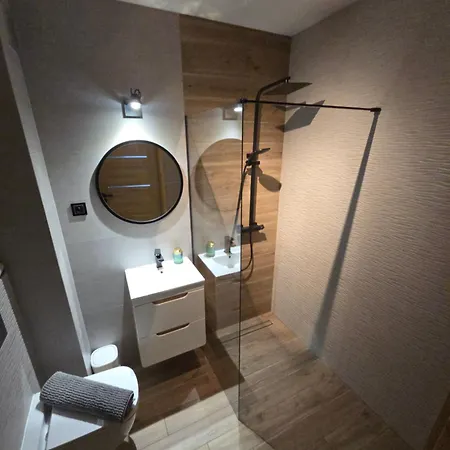 Na Obluzu Apartment